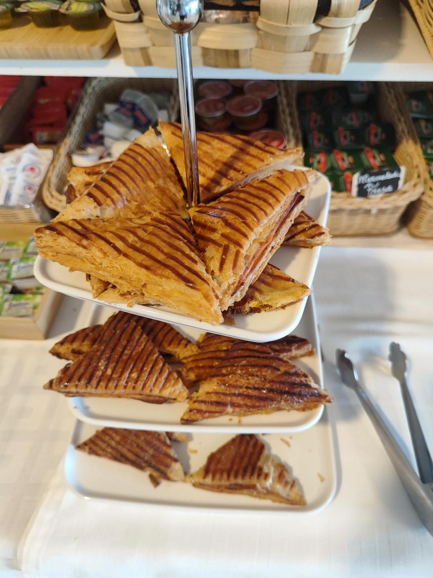米拉马尔酒店 尼格兰 外观 照片